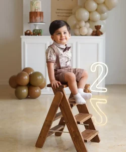 Baby's-birthday-photography (12)